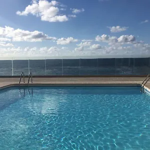 Piso Con Piscina Y Garaje En La Playa De Canteras Apartment Las Palmas de Gran Canaria